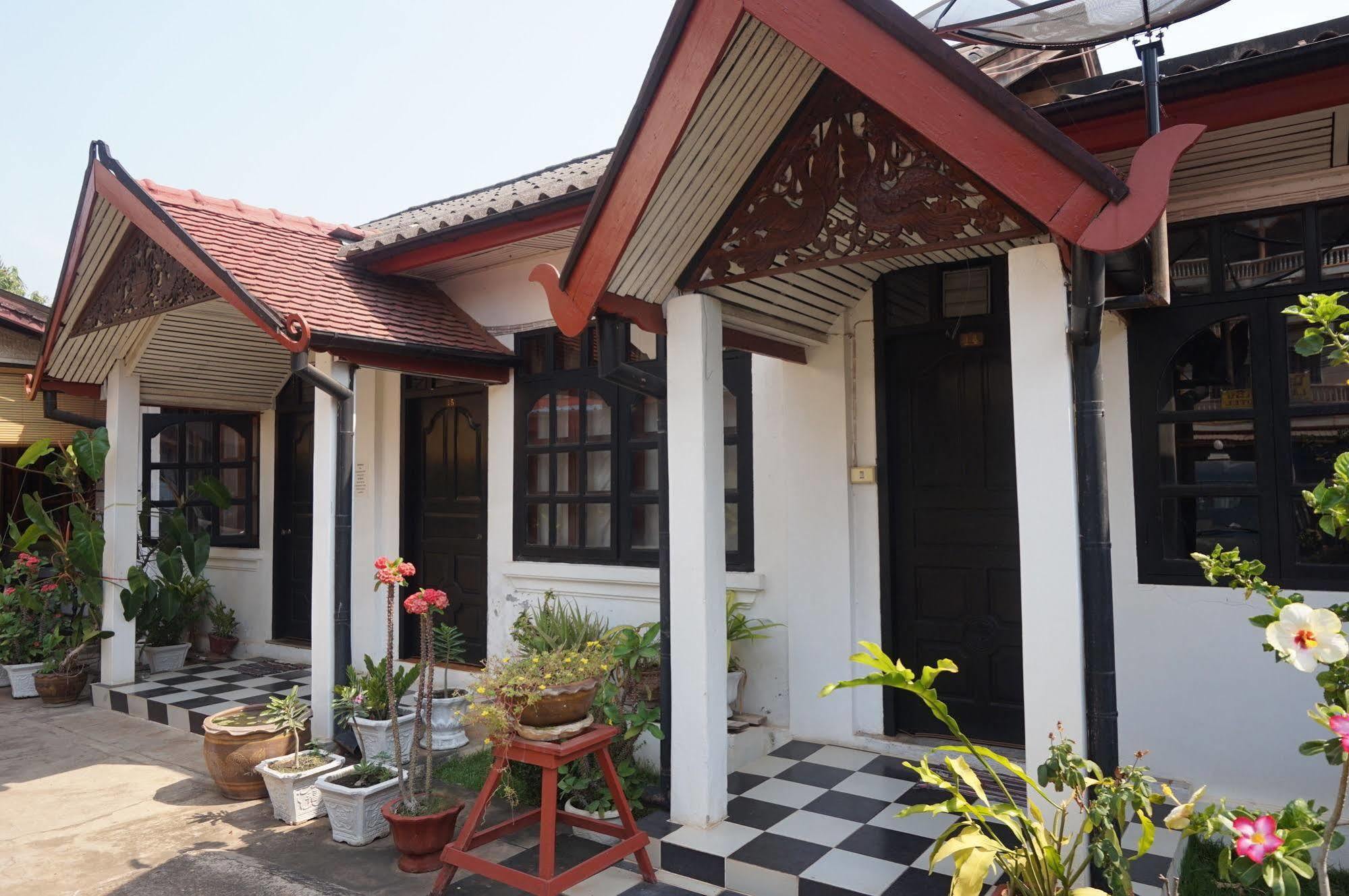 Salachampa Hotel Pakse Exterior foto